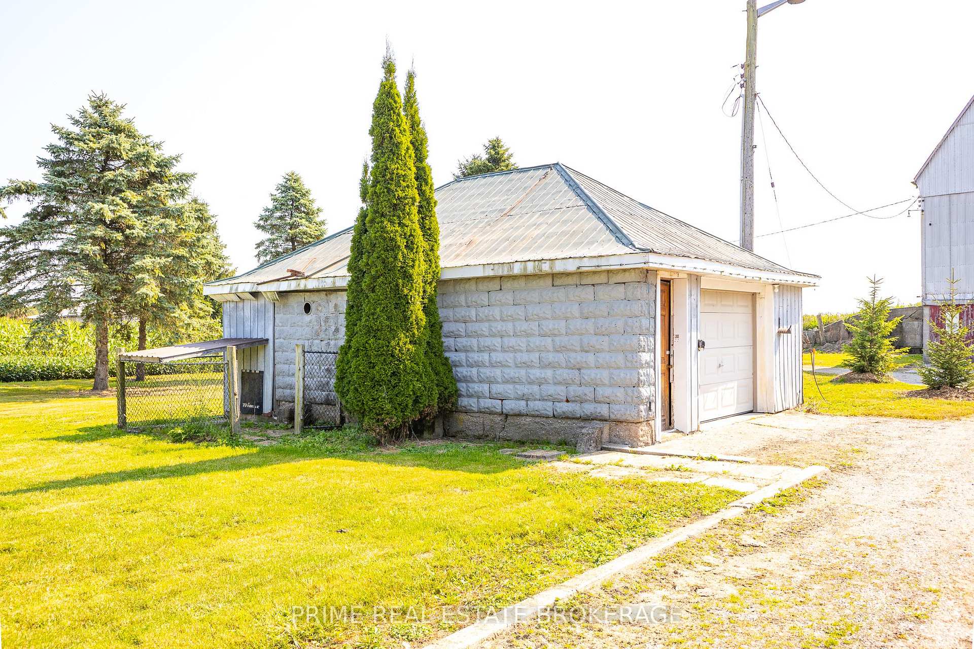Photo 37 of 10701 Lamont Drive, Middlesex Centre, Rural Middlesex Centre — HOMEH