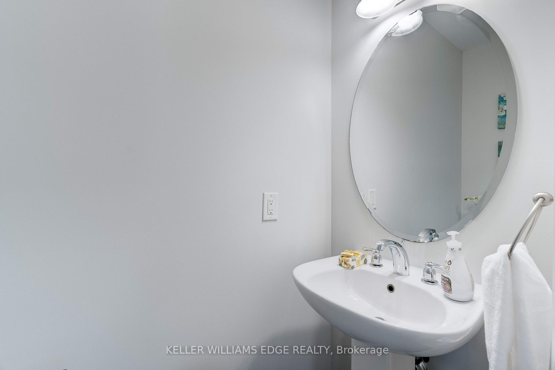 Photo 15 of 7 Aird Court, Milton, Scott — HOMEH