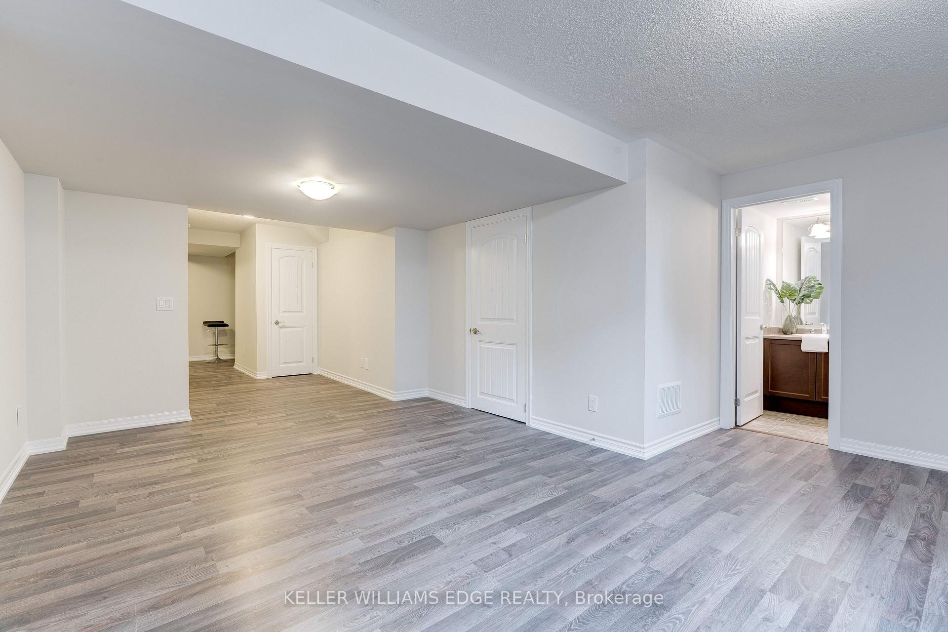 Photo 28 of 7 Aird Court, Milton, Scott — HOMEH