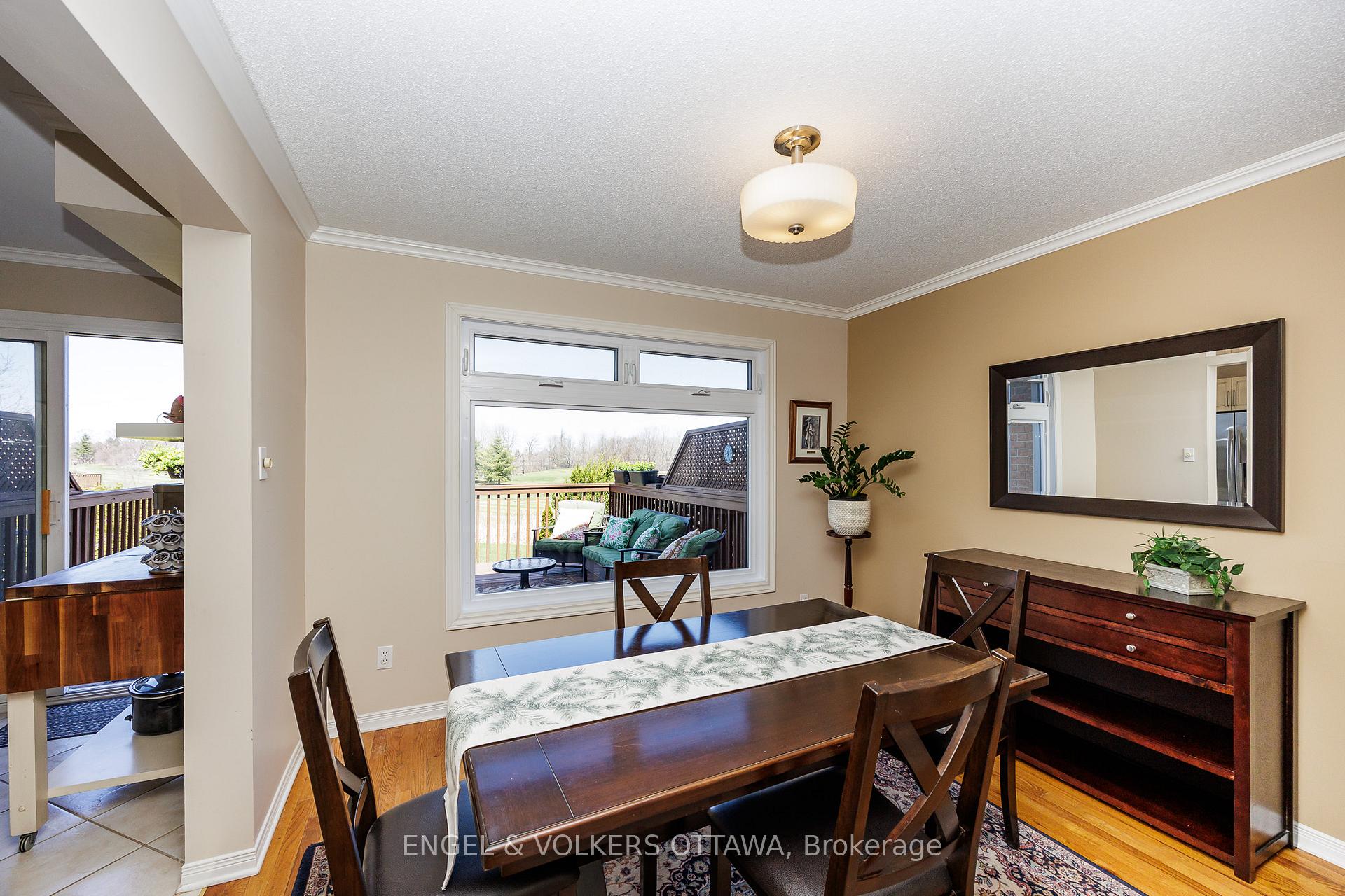 Photo 10 of 57 Hodgson Court, Ottawa, Kanata - Kanata Lakes/Heritage Hills — HOMEH