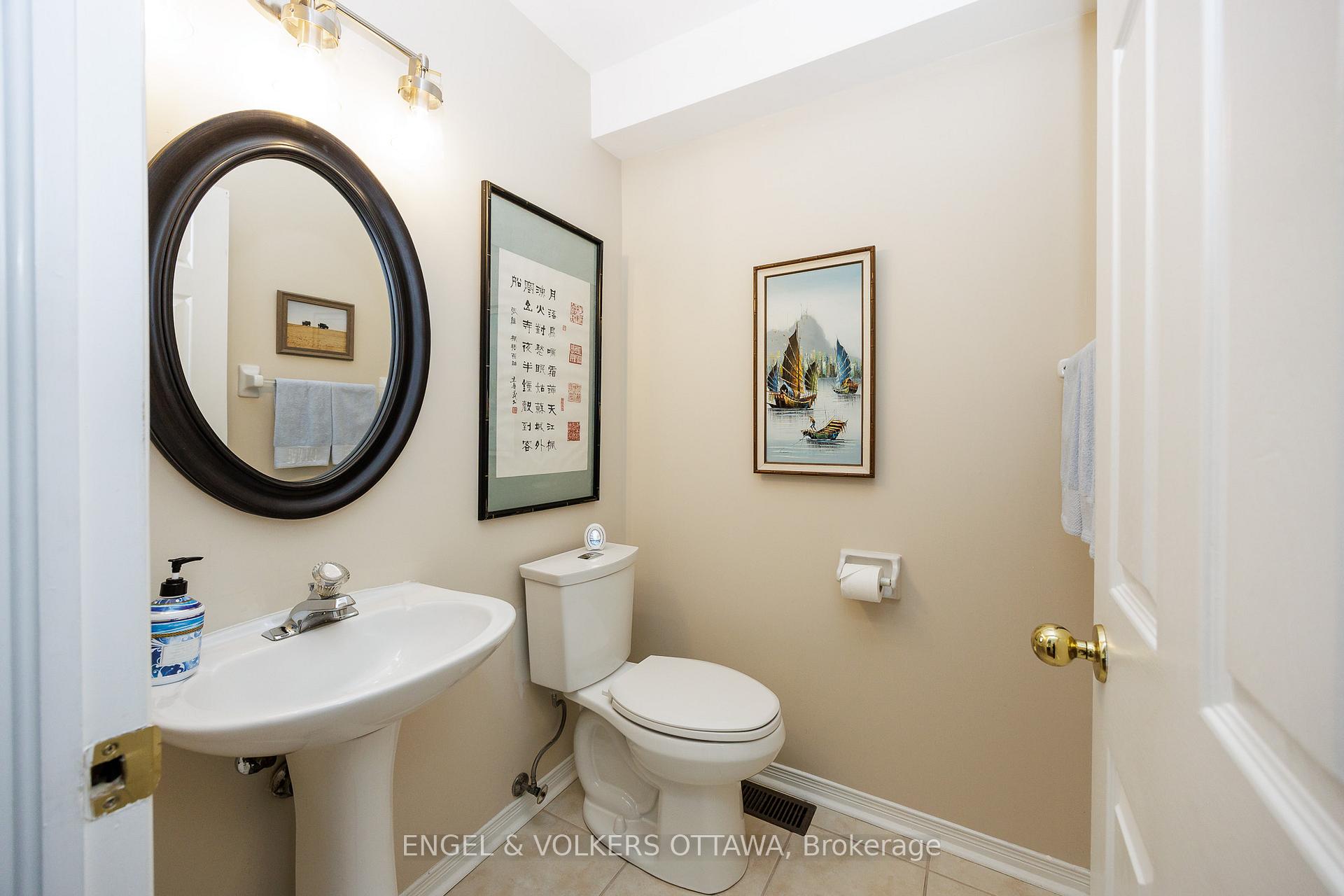 Photo 17 of 57 Hodgson Court, Ottawa, Kanata - Kanata Lakes/Heritage Hills — HOMEH
