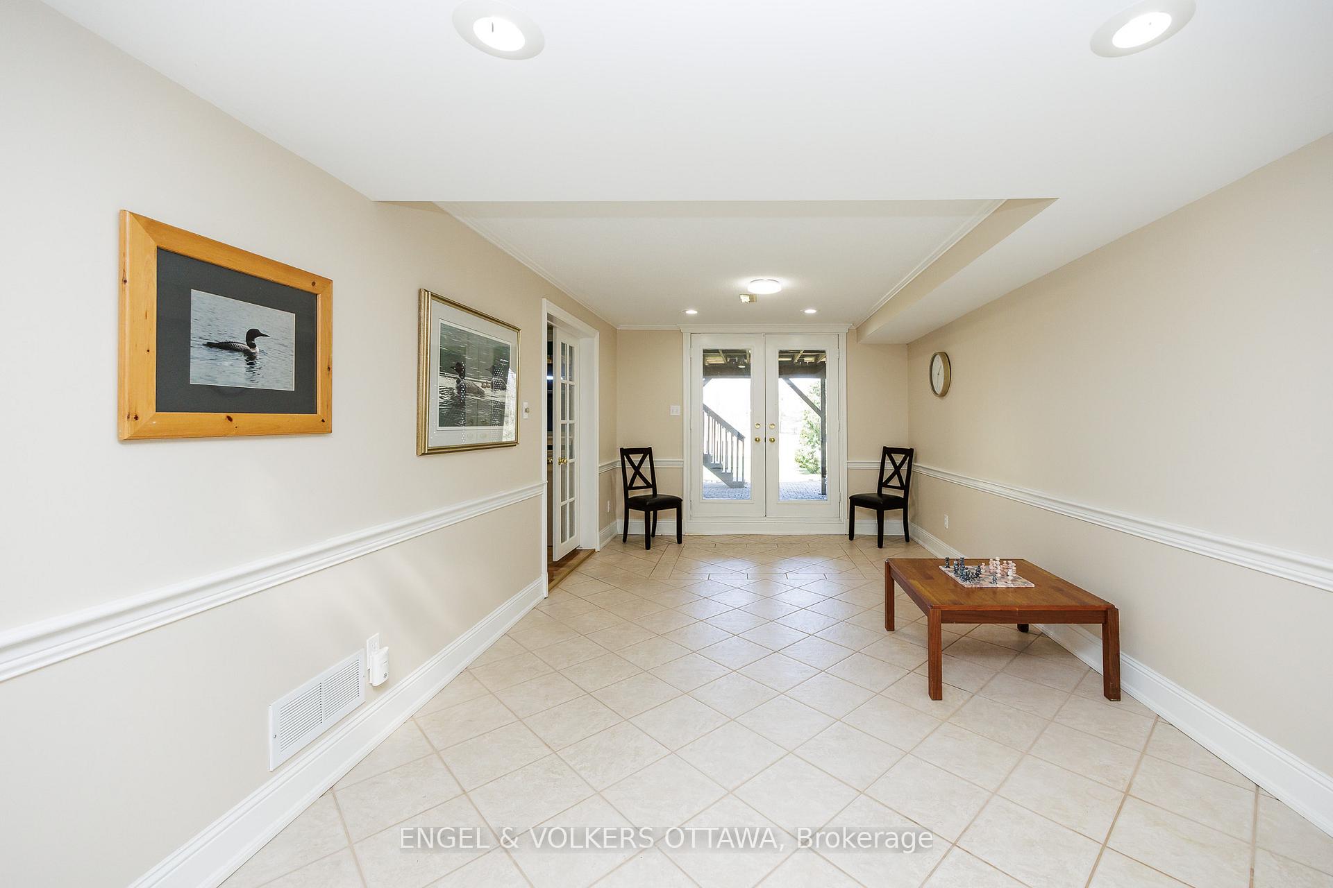 Photo 35 of 57 Hodgson Court, Ottawa, Kanata - Kanata Lakes/Heritage Hills — HOMEH