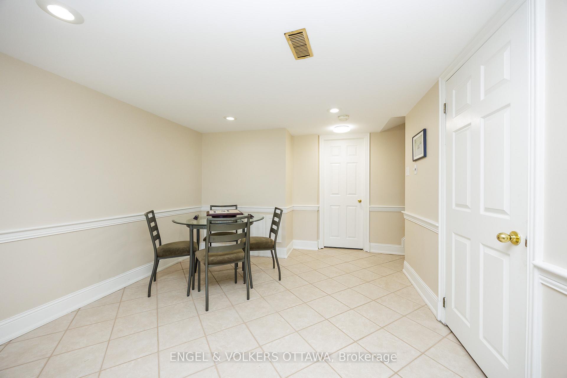 Photo 36 of 57 Hodgson Court, Ottawa, Kanata - Kanata Lakes/Heritage Hills — HOMEH