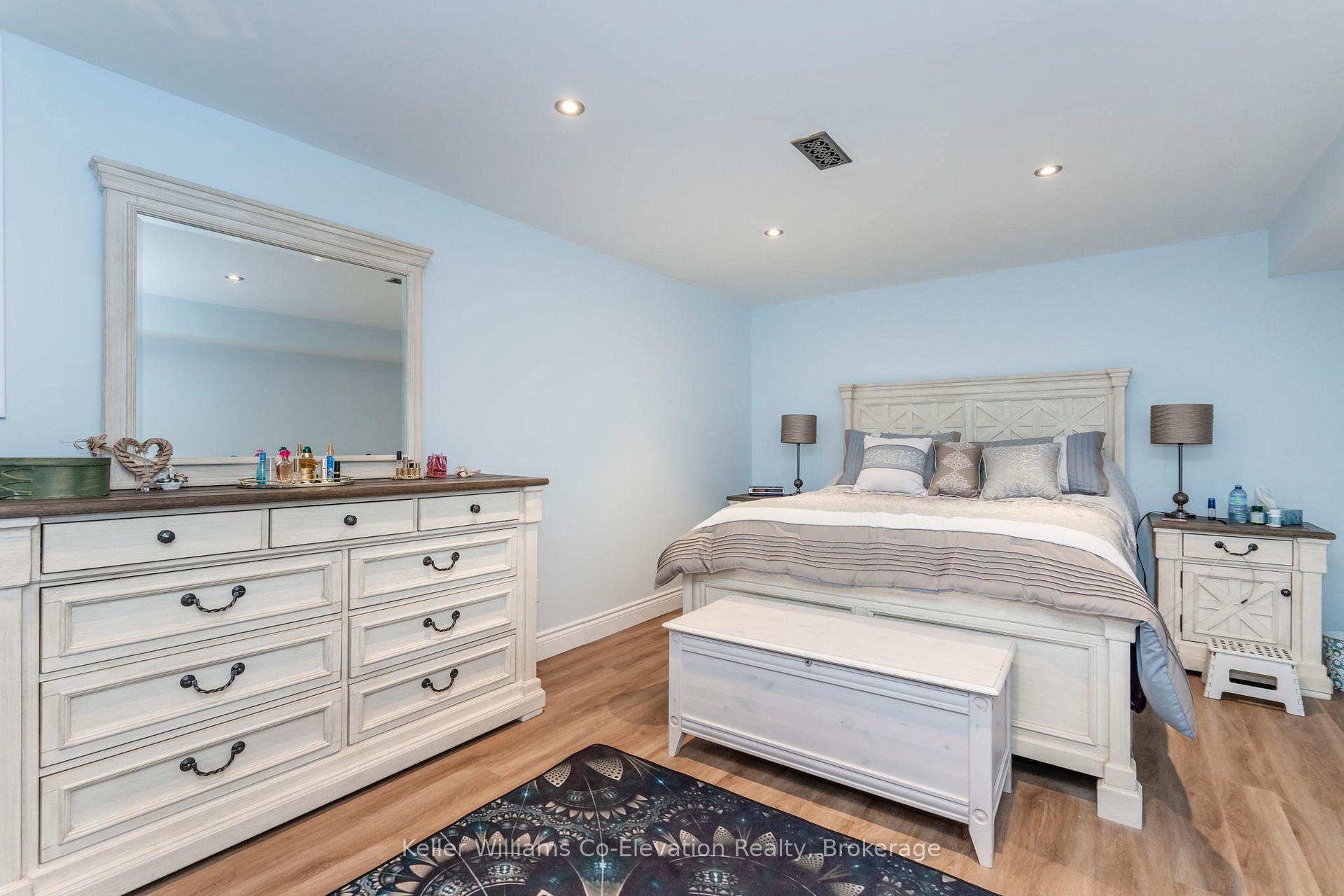 Photo 12 of 766 Birchwood Drive, Midland — HOMEH
