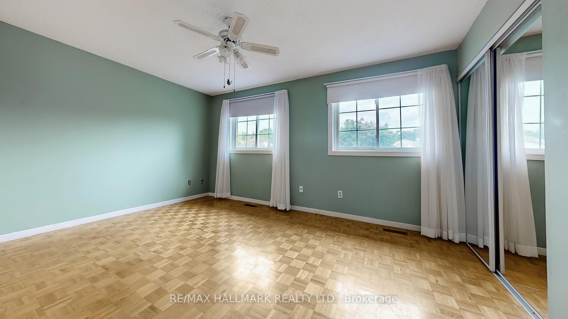Photo 13 of 54 West Borough Street, Markham, Aileen-Willowbrook — HOMEH