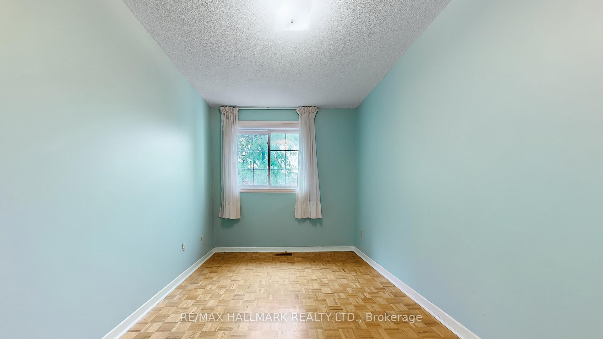 Photo 15 of 54 West Borough Street, Markham, Aileen-Willowbrook — HOMEH