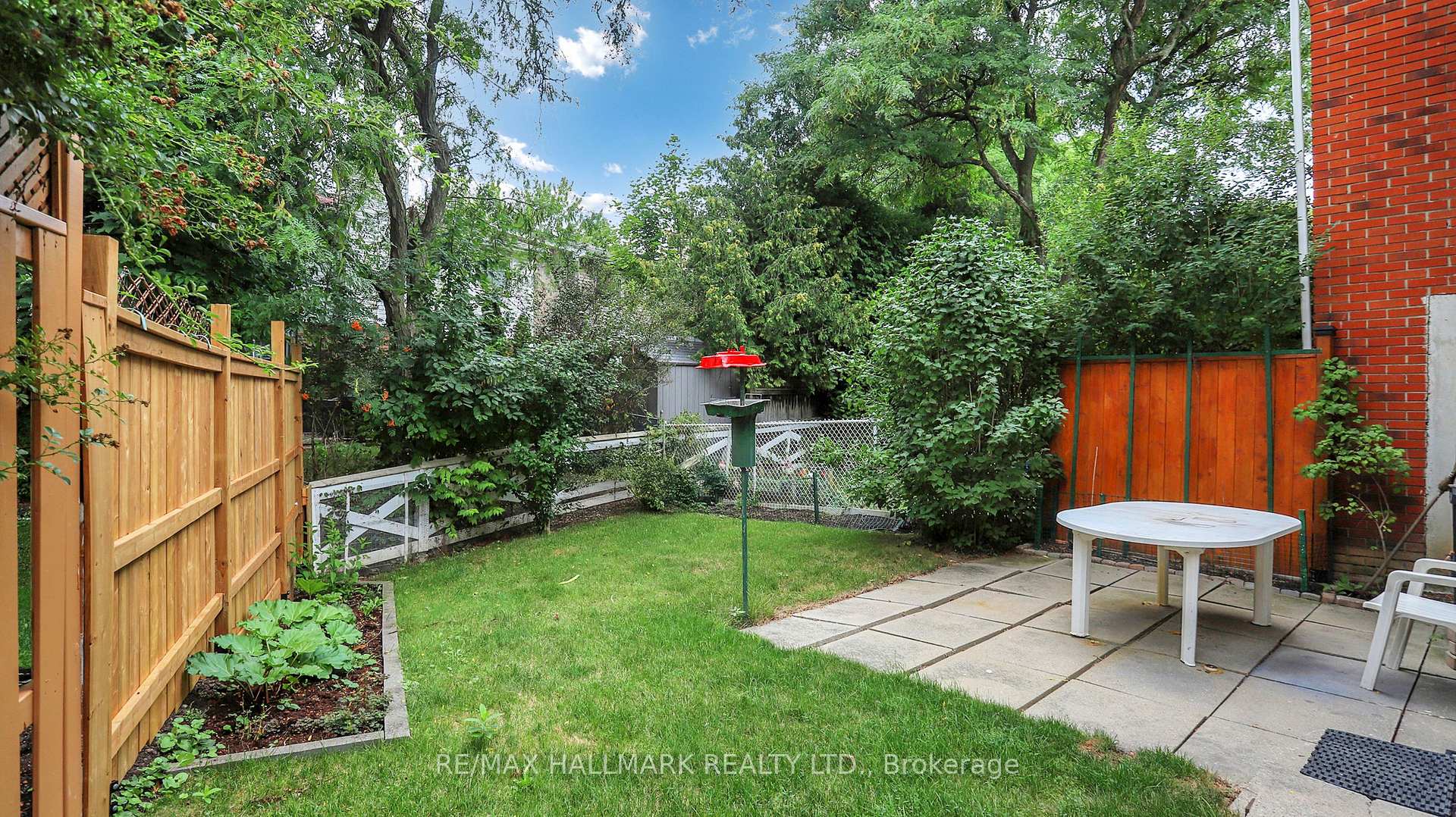 Photo 25 of 54 West Borough Street, Markham, Aileen-Willowbrook — HOMEH