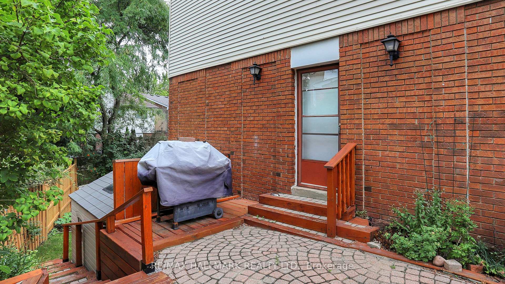 Photo 27 of 54 West Borough Street, Markham, Aileen-Willowbrook — HOMEH