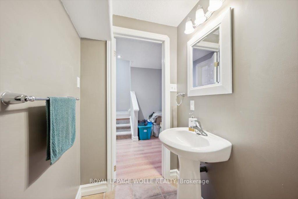 Photo 19 of 64 Swartz Street, Kitchener — HOMEH
