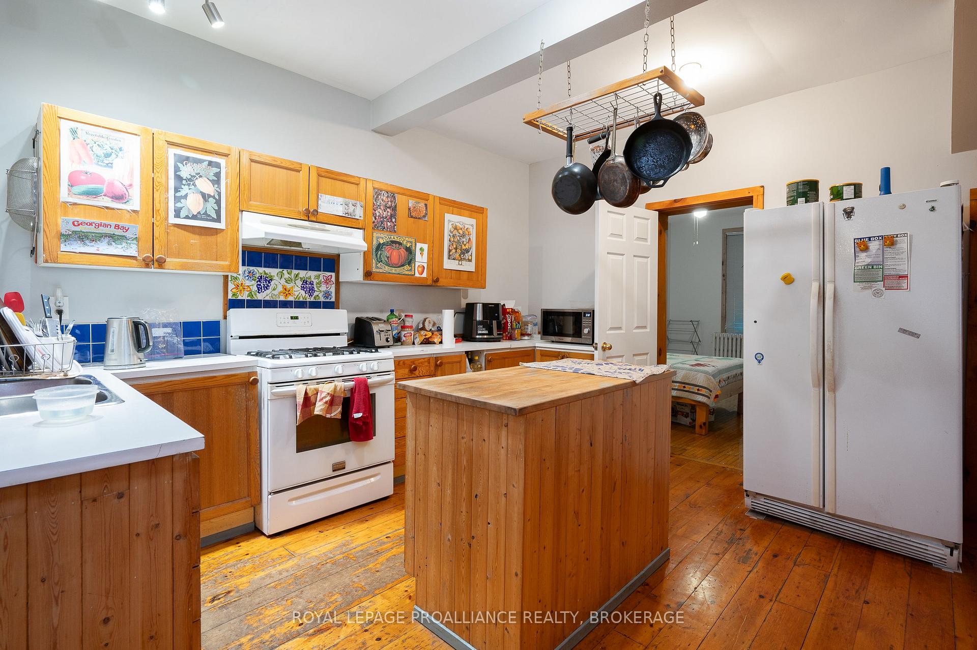 Photo 6 of 102 Livingston Avenue, Kingston, Central City East — HOMEH