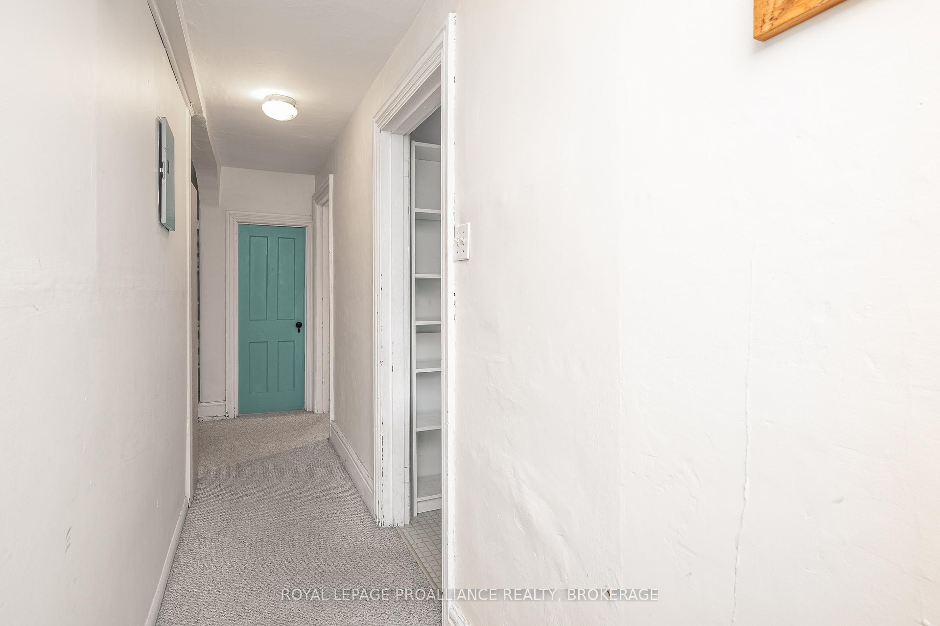 Photo 15 of 102 Livingston Avenue, Kingston, Central City East — HOMEH