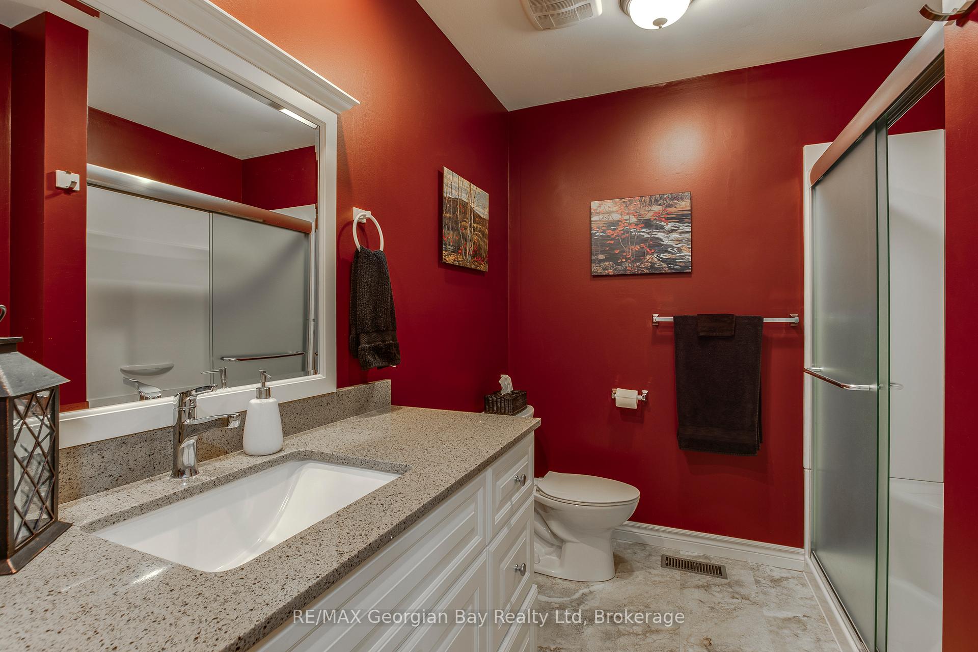 Photo 20 of 103 Woodland Drive, Midland — HOMEH