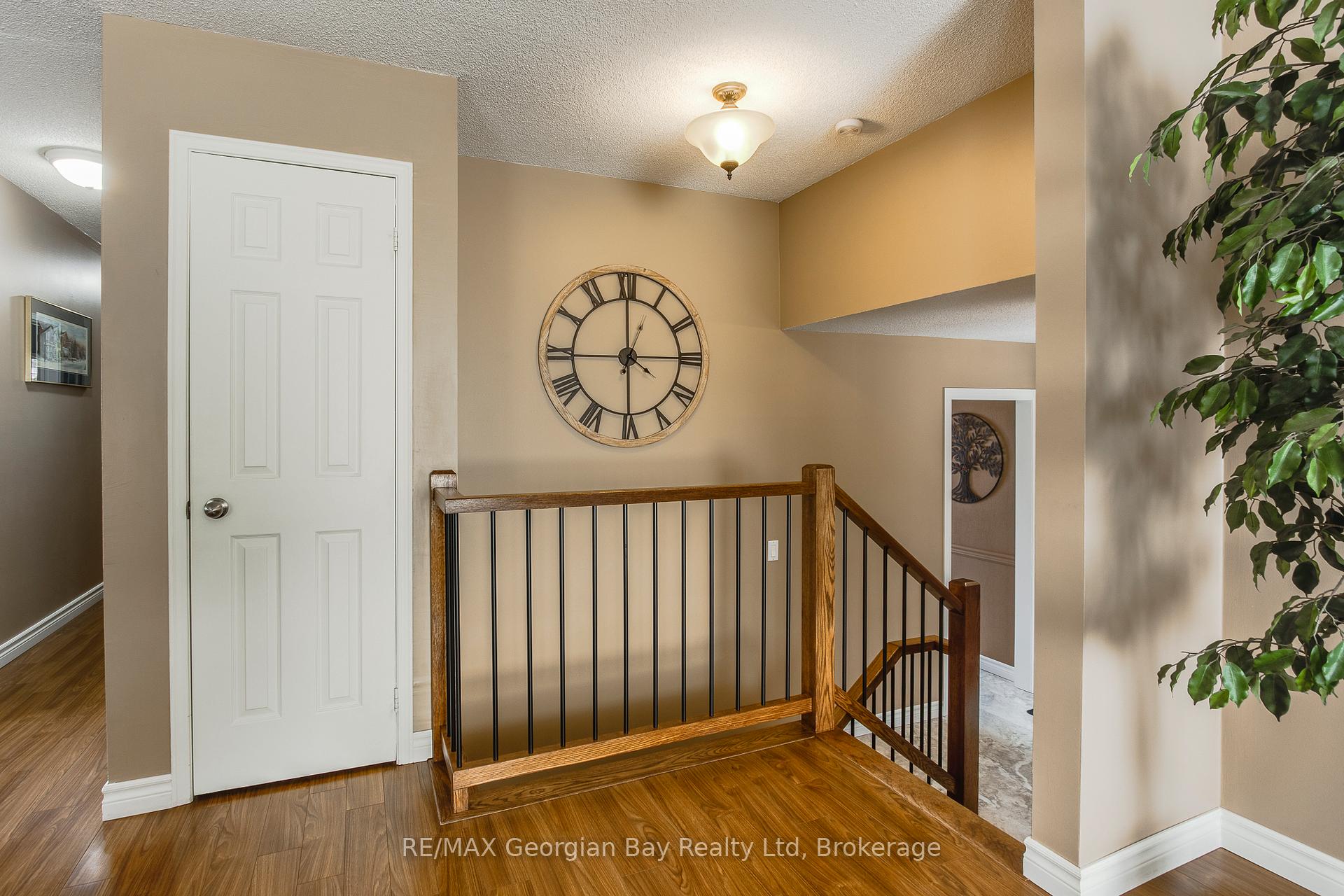 Photo 21 of 103 Woodland Drive, Midland — HOMEH