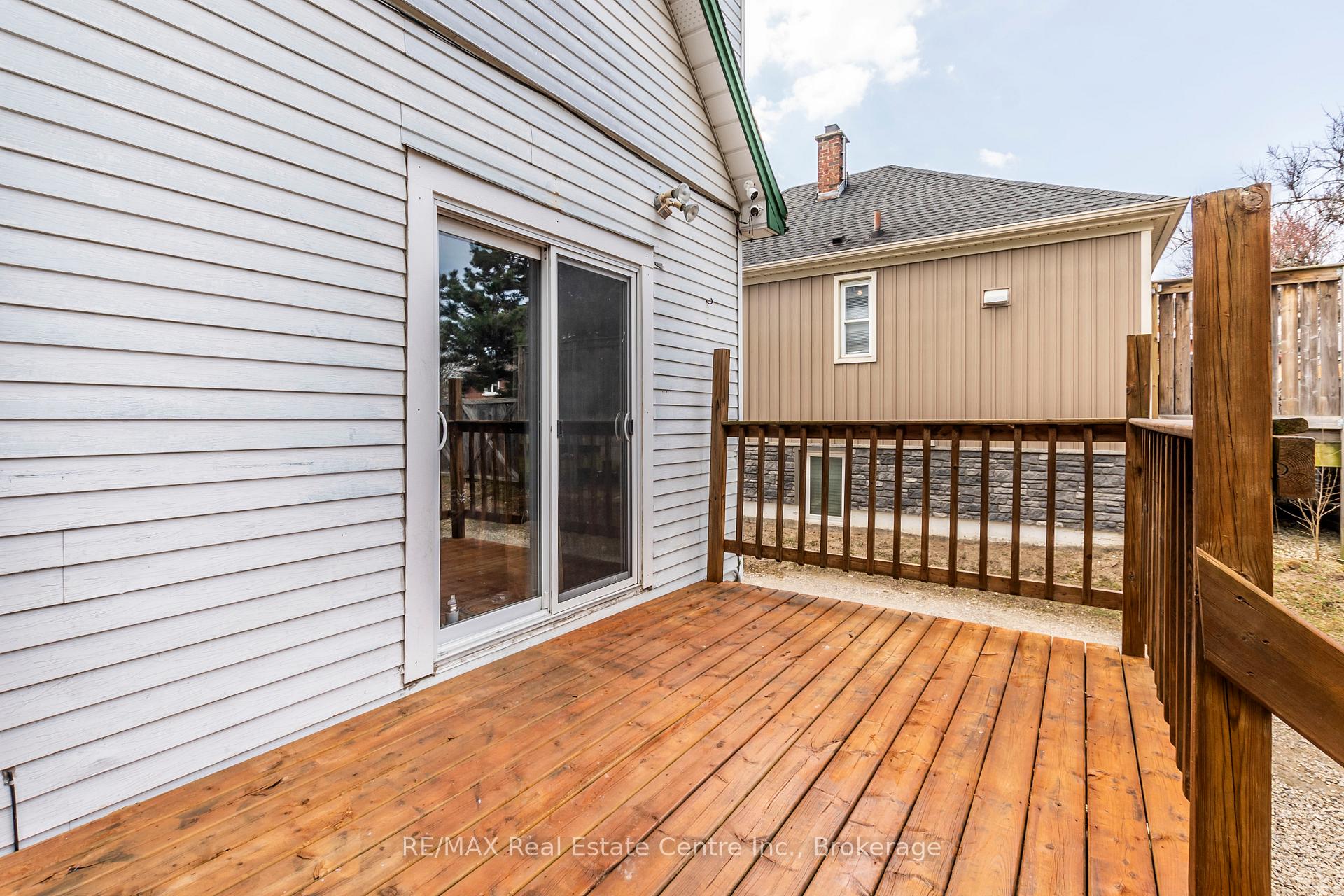Photo 16 of 778 Guelph Street, Kitchener — HOMEH
