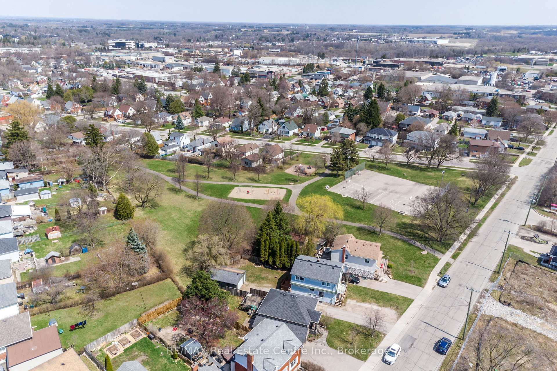 Photo 19 of 778 Guelph Street, Kitchener — HOMEH