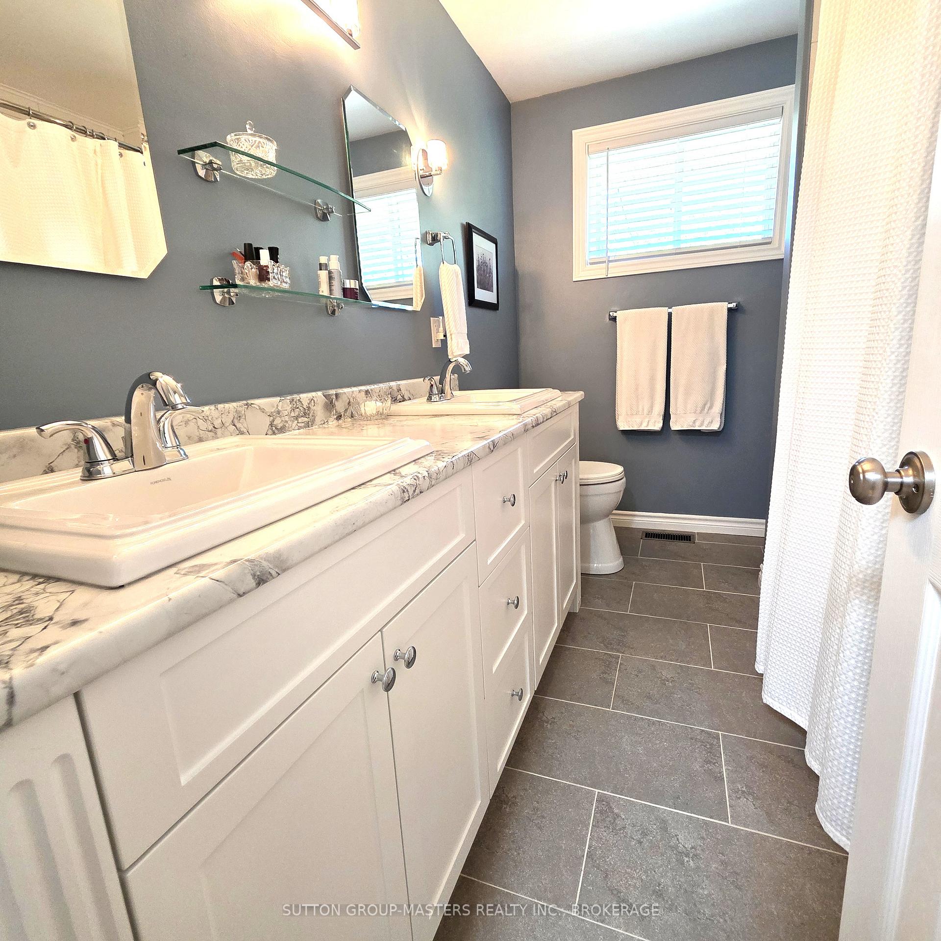Photo 10 of 289 Olympus Avenue, Kingston, City Southwest — HOMEH