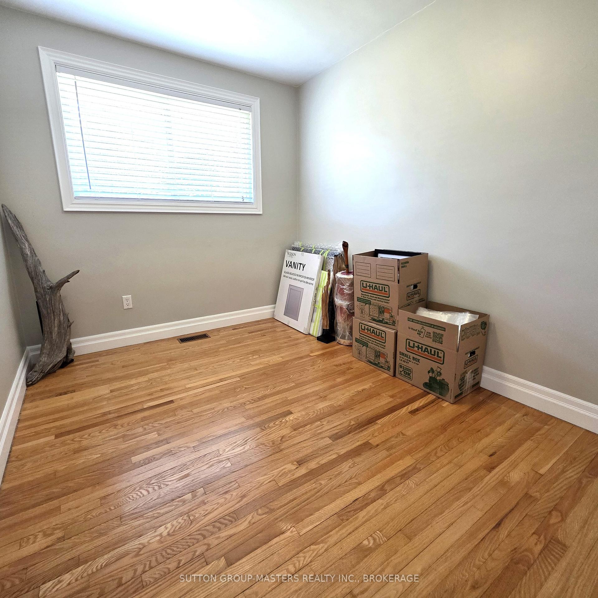 Photo 17 of 289 Olympus Avenue, Kingston, City Southwest — HOMEH