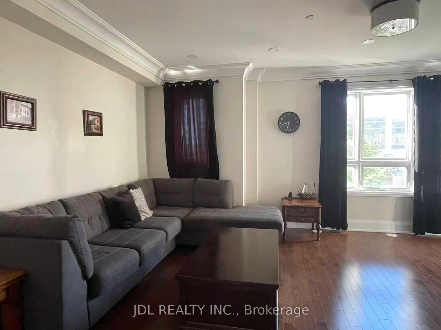 Photo 13 of Unit Room D, 4016 Highway 7 Street, Markham, Unionville — HOMEH