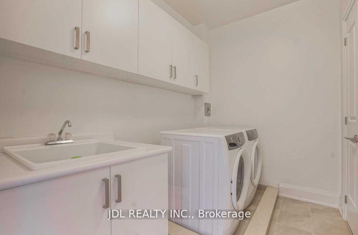 Photo 14 of Unit Room D, 4016 Highway 7 Street, Markham, Unionville — HOMEH