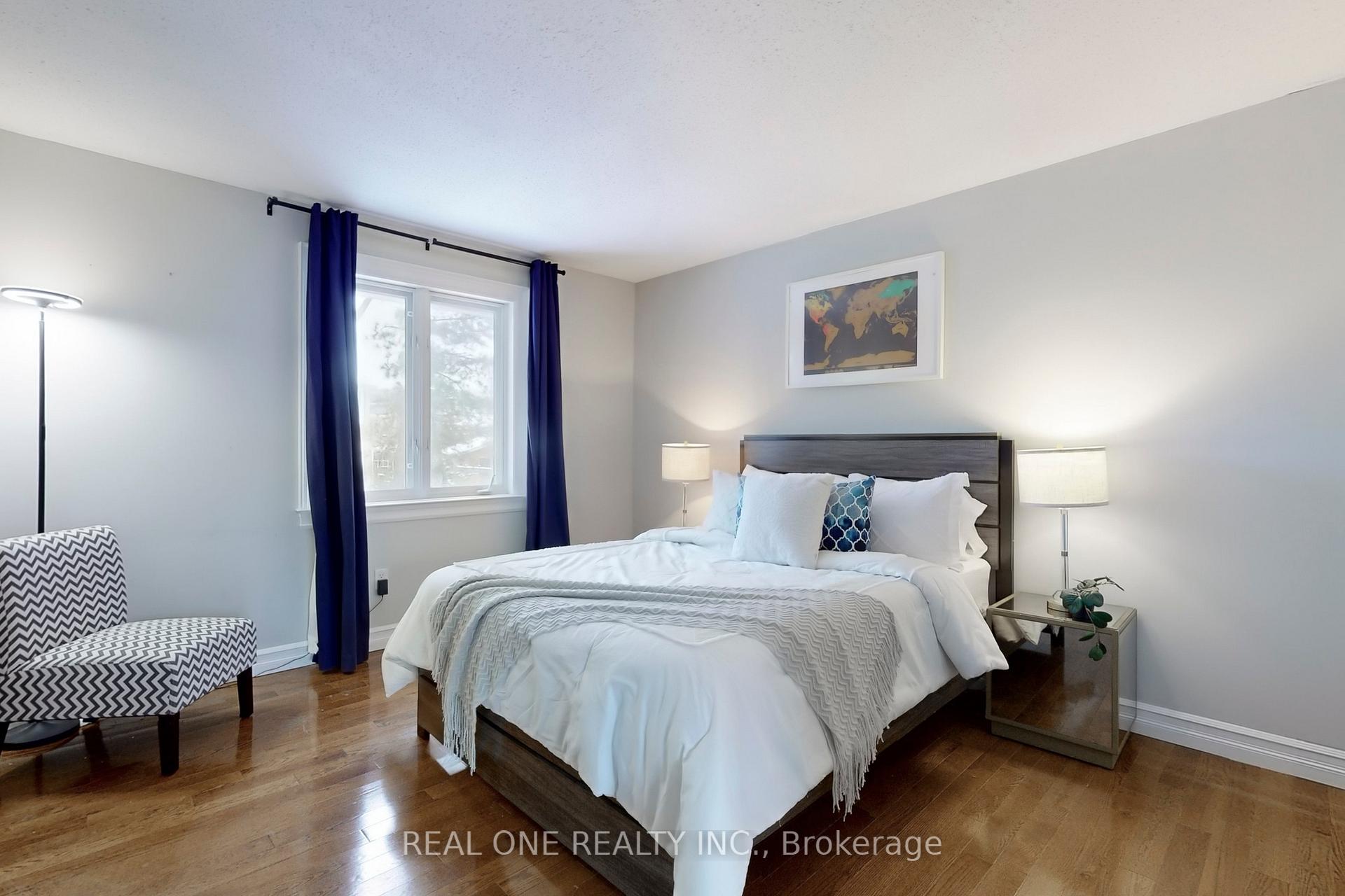 Photo 20 of 27 Aitken Circle, Markham, Unionville — HOMEH