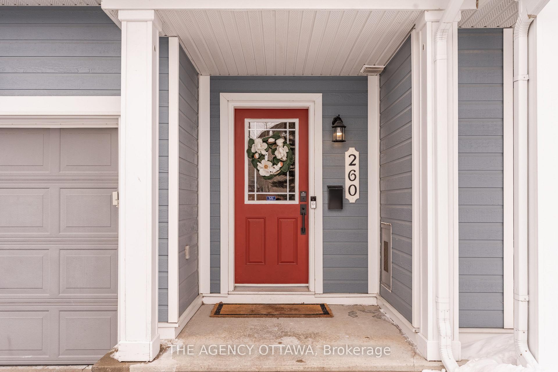 Photo 2 of 260 Catamount Court, Ottawa, Kanata - Emerald Meadows/Trailwest — HOMEH
