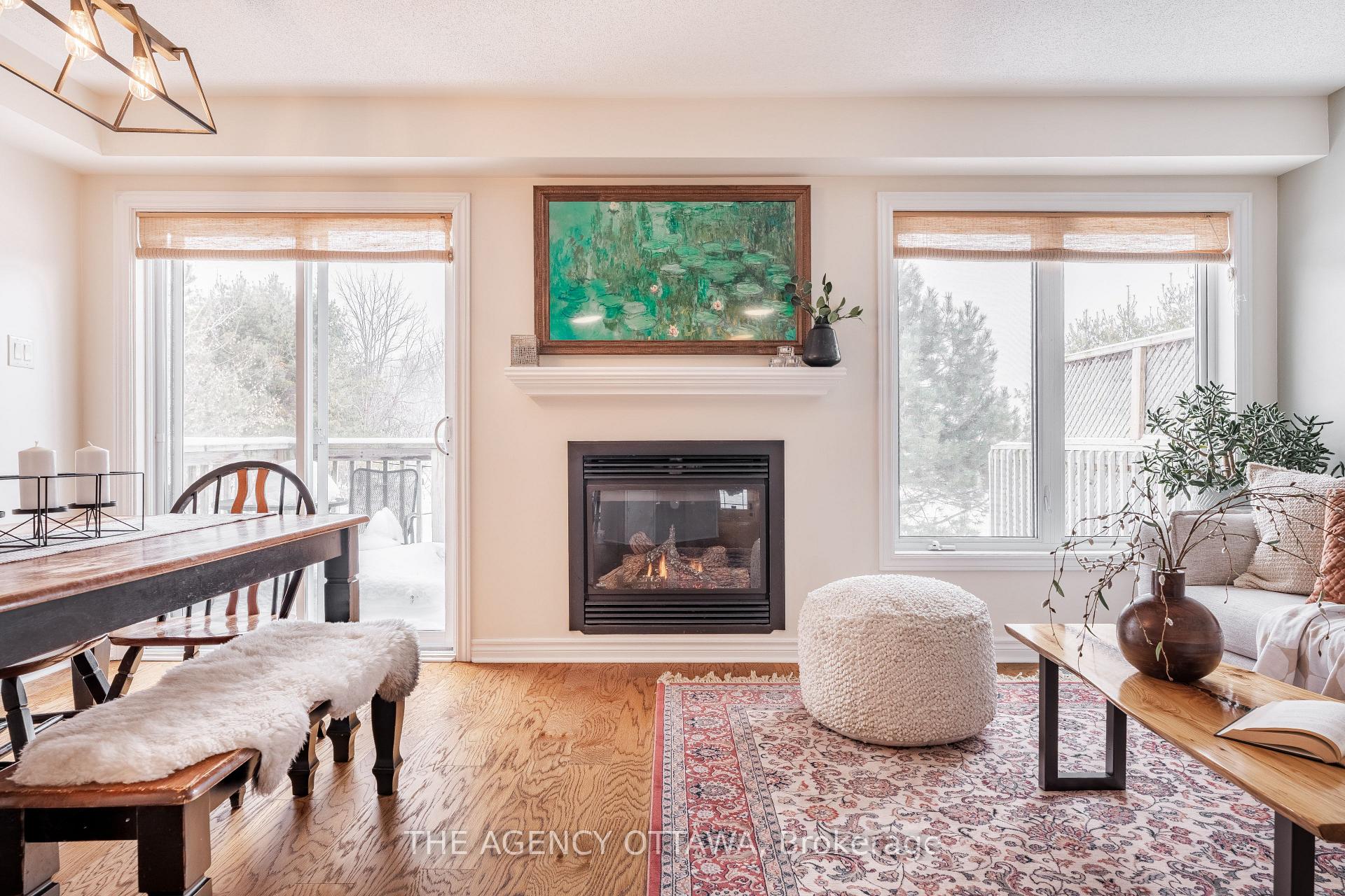 Photo 5 of 260 Catamount Court, Ottawa, Kanata - Emerald Meadows/Trailwest — HOMEH