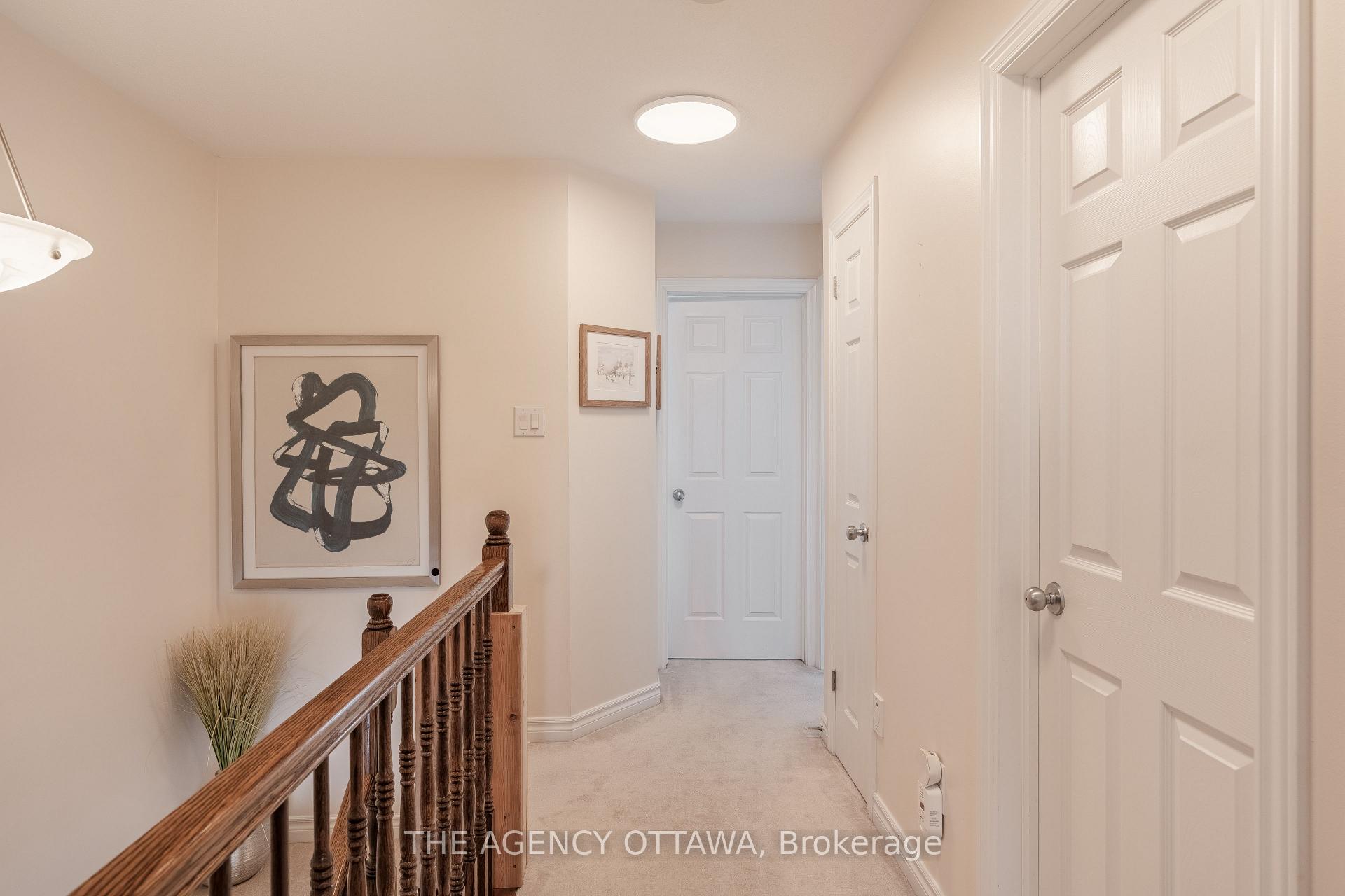Photo 22 of 260 Catamount Court, Ottawa, Kanata - Emerald Meadows/Trailwest — HOMEH