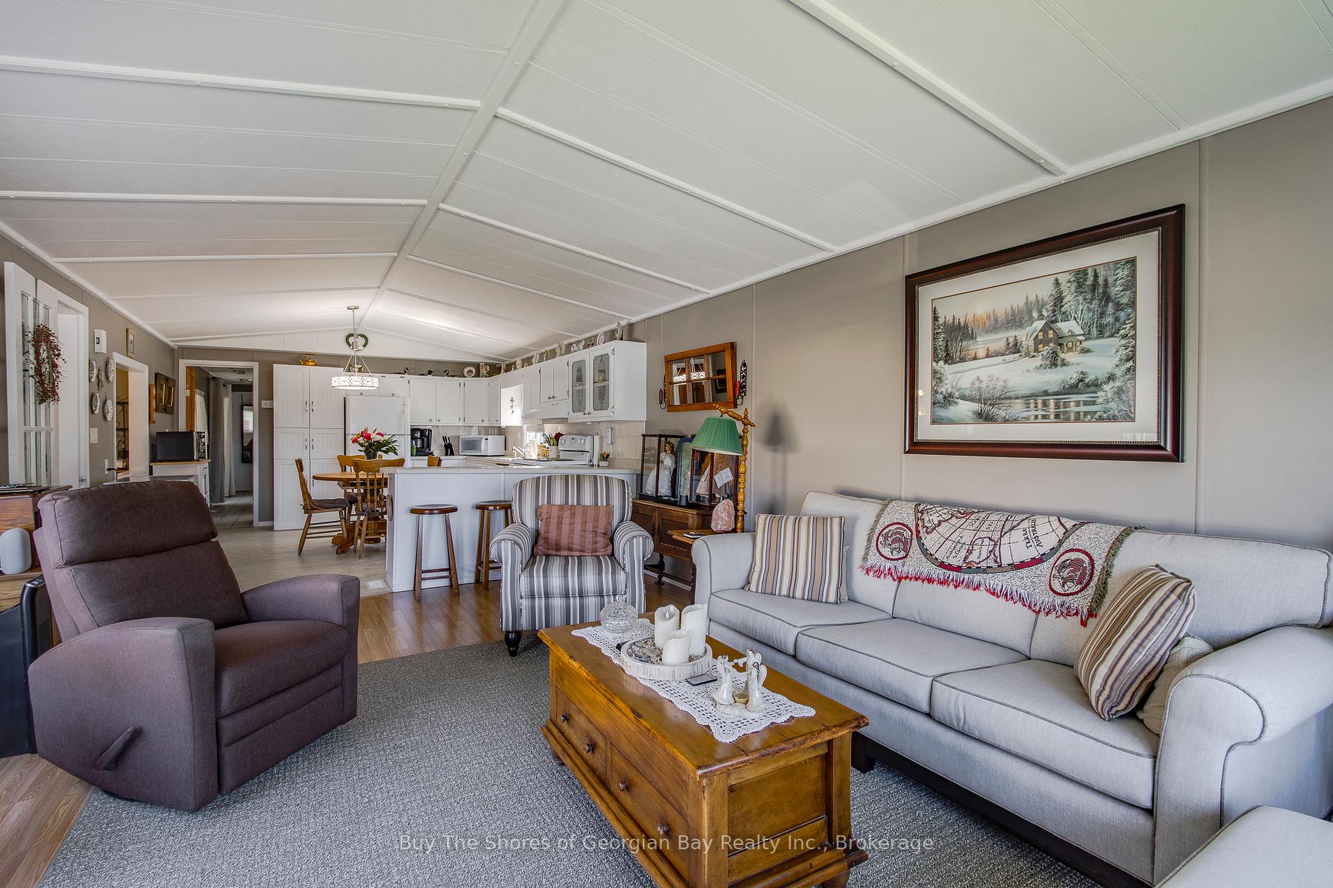 Photo 14 of 37 Northland Road, Midland — HOMEH