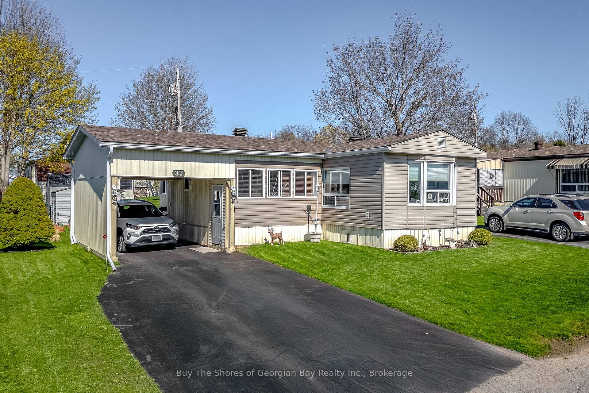 Photo 32 of 37 Northland Road, Midland — HOMEH