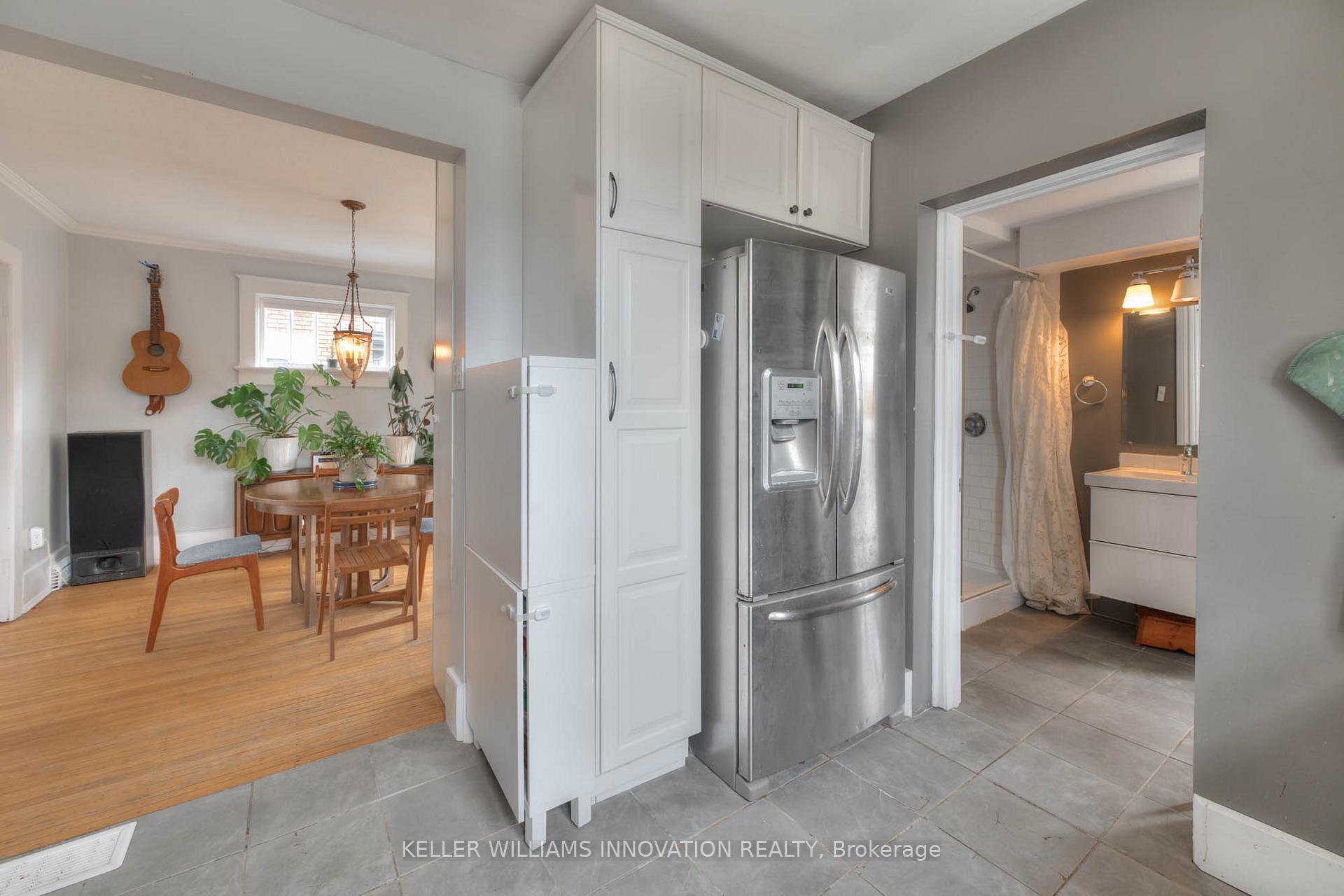 Photo 9 of 131 Cameron Street N, Kitchener — HOMEH