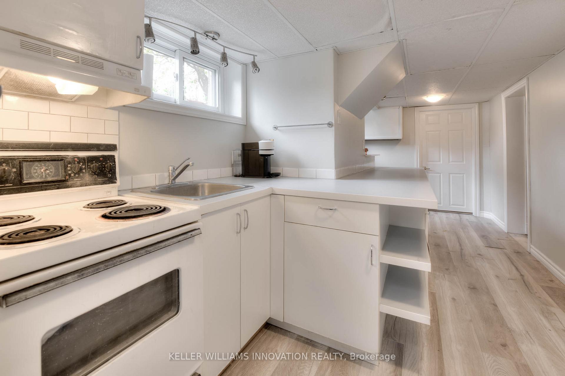 Photo 29 of 131 Cameron Street N, Kitchener — HOMEH