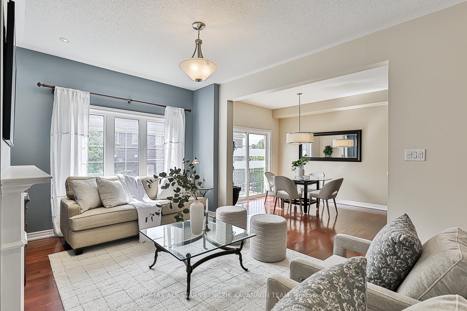 Photo 11 of 54 Kylemore Way, Markham, Angus Glen — HOMEH
