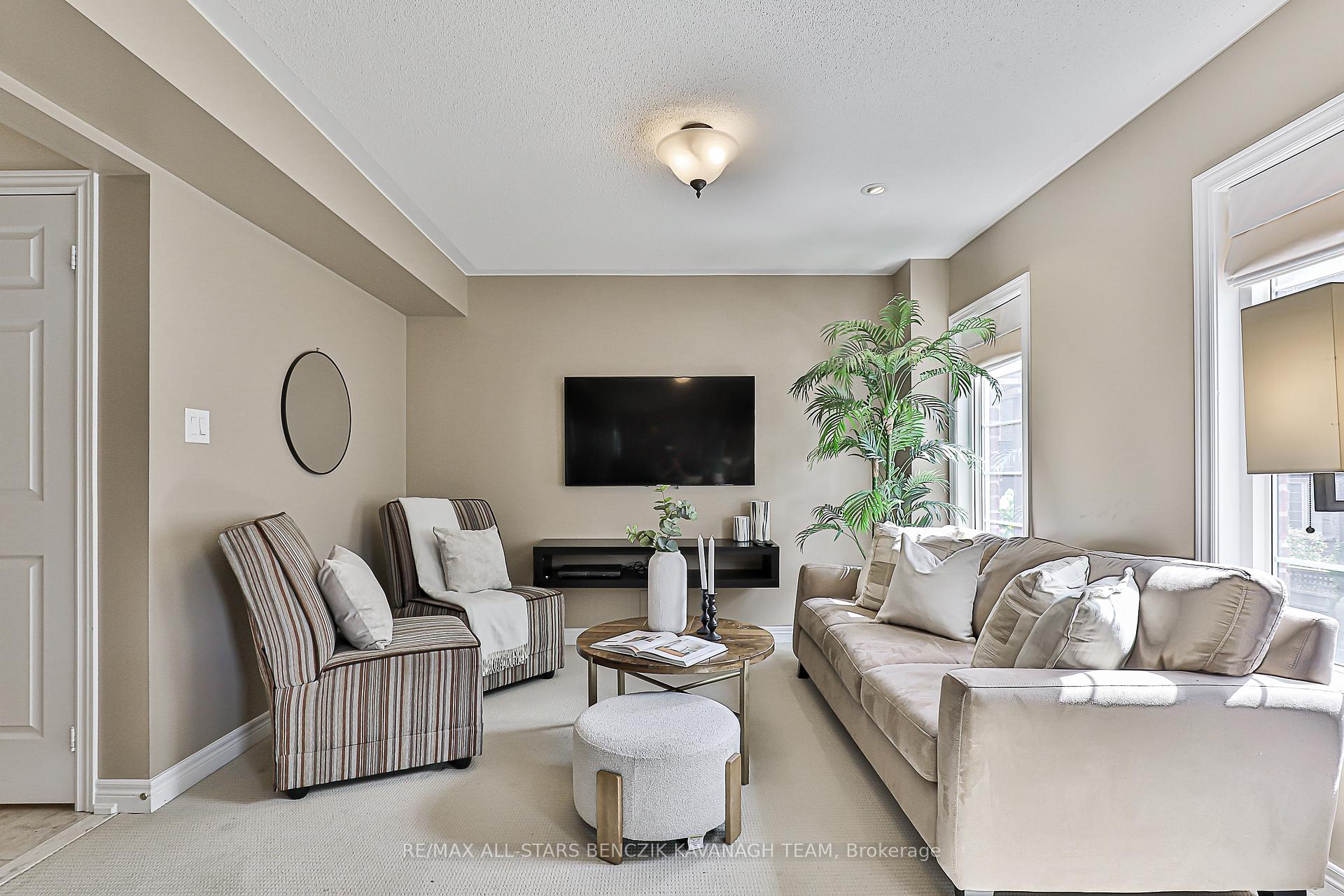 Photo 25 of 54 Kylemore Way, Markham, Angus Glen — HOMEH