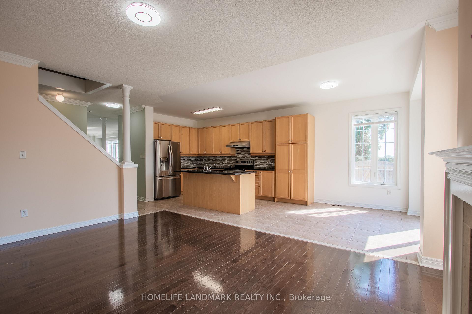 Photo 9 of Unit MAIN, 58 Pillar Rock Crescent, Markham, Victoria Manor-Jennings Gate — HOMEH
