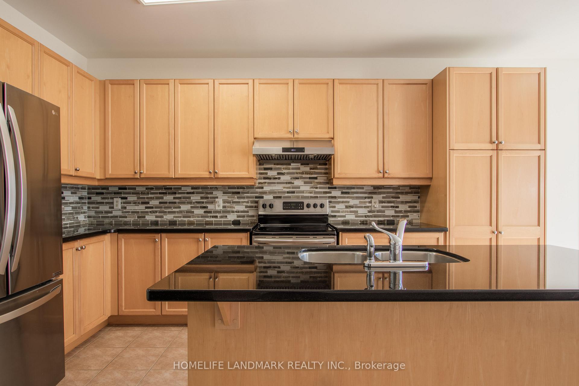 Photo 14 of Unit MAIN, 58 Pillar Rock Crescent, Markham, Victoria Manor-Jennings Gate — HOMEH