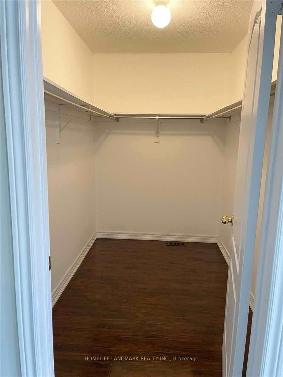 Photo 20 of Unit MAIN, 58 Pillar Rock Crescent, Markham, Victoria Manor-Jennings Gate — HOMEH