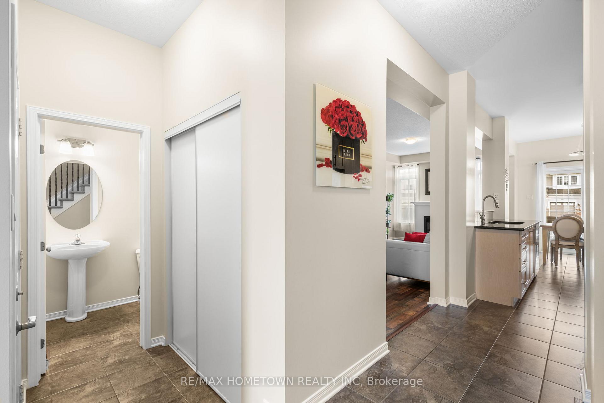 Photo 6 of 596 Barrick Hill Road, Ottawa, Kanata - Emerald Meadows/Trailwest — HOMEH
