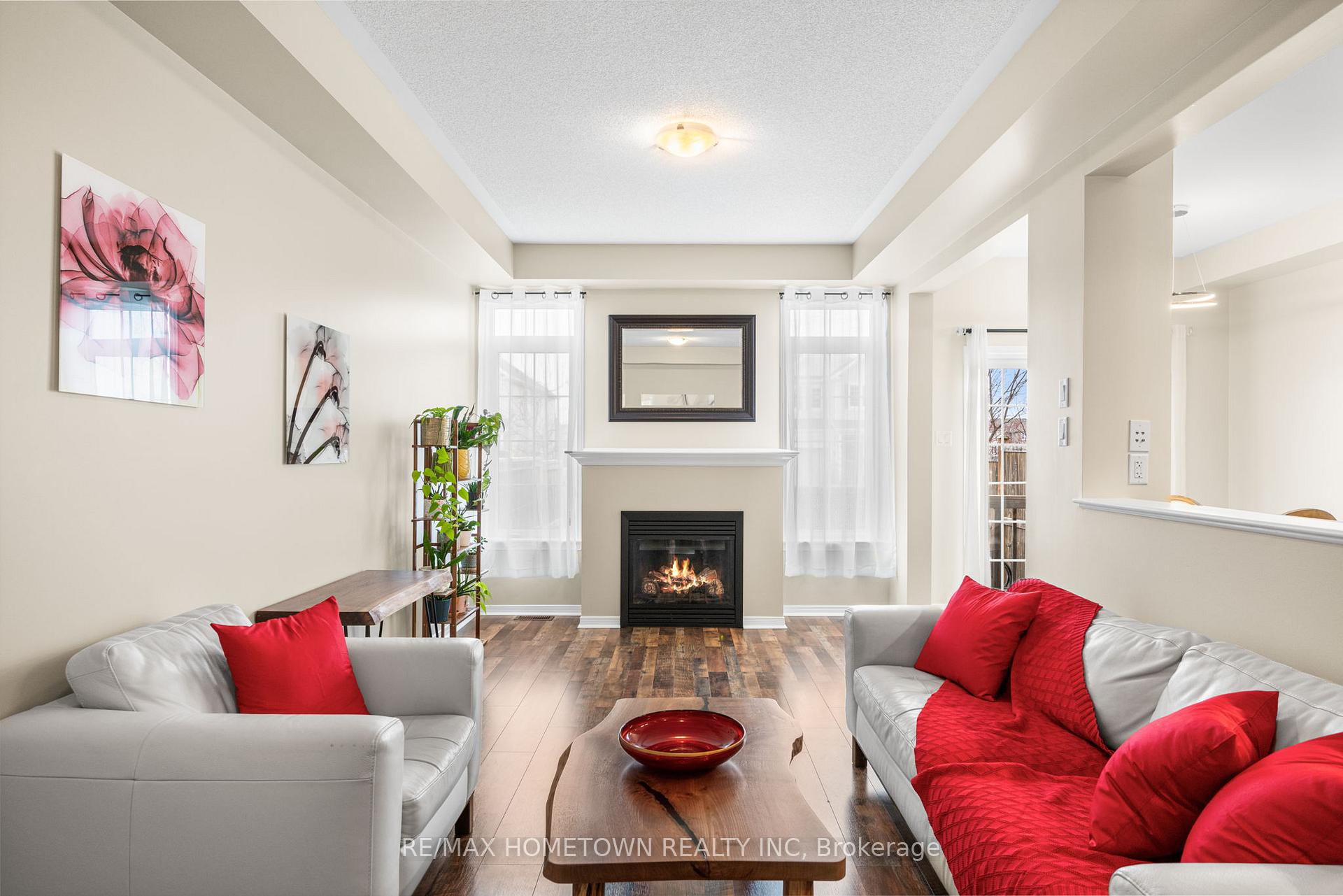 Photo 12 of 596 Barrick Hill Road, Ottawa, Kanata - Emerald Meadows/Trailwest — HOMEH