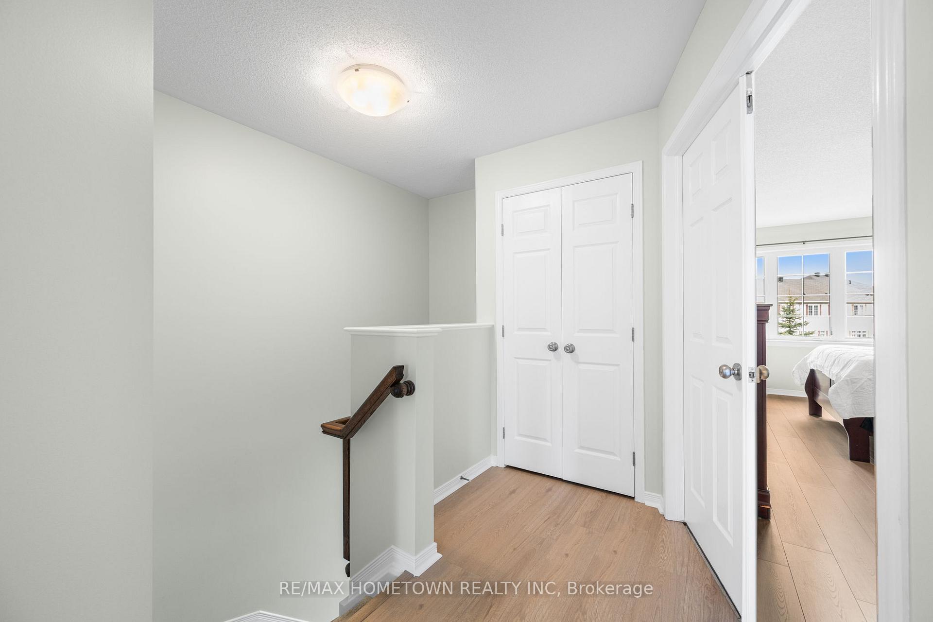 Photo 15 of 596 Barrick Hill Road, Ottawa, Kanata - Emerald Meadows/Trailwest — HOMEH