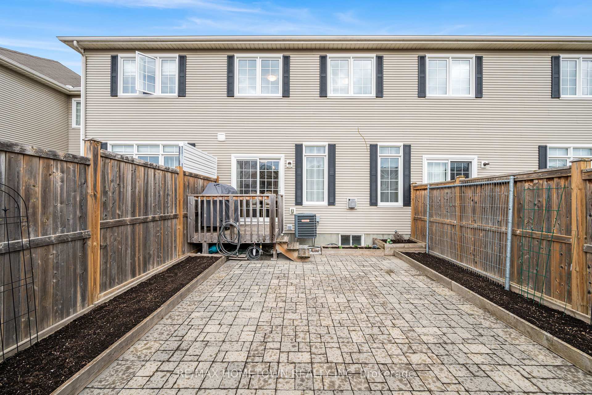 Photo 30 of 596 Barrick Hill Road, Ottawa, Kanata - Emerald Meadows/Trailwest — HOMEH