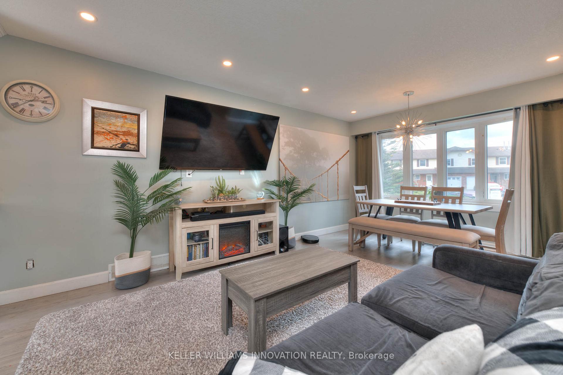 Photo 6 of 122 Breckenridge Drive, Kitchener — HOMEH