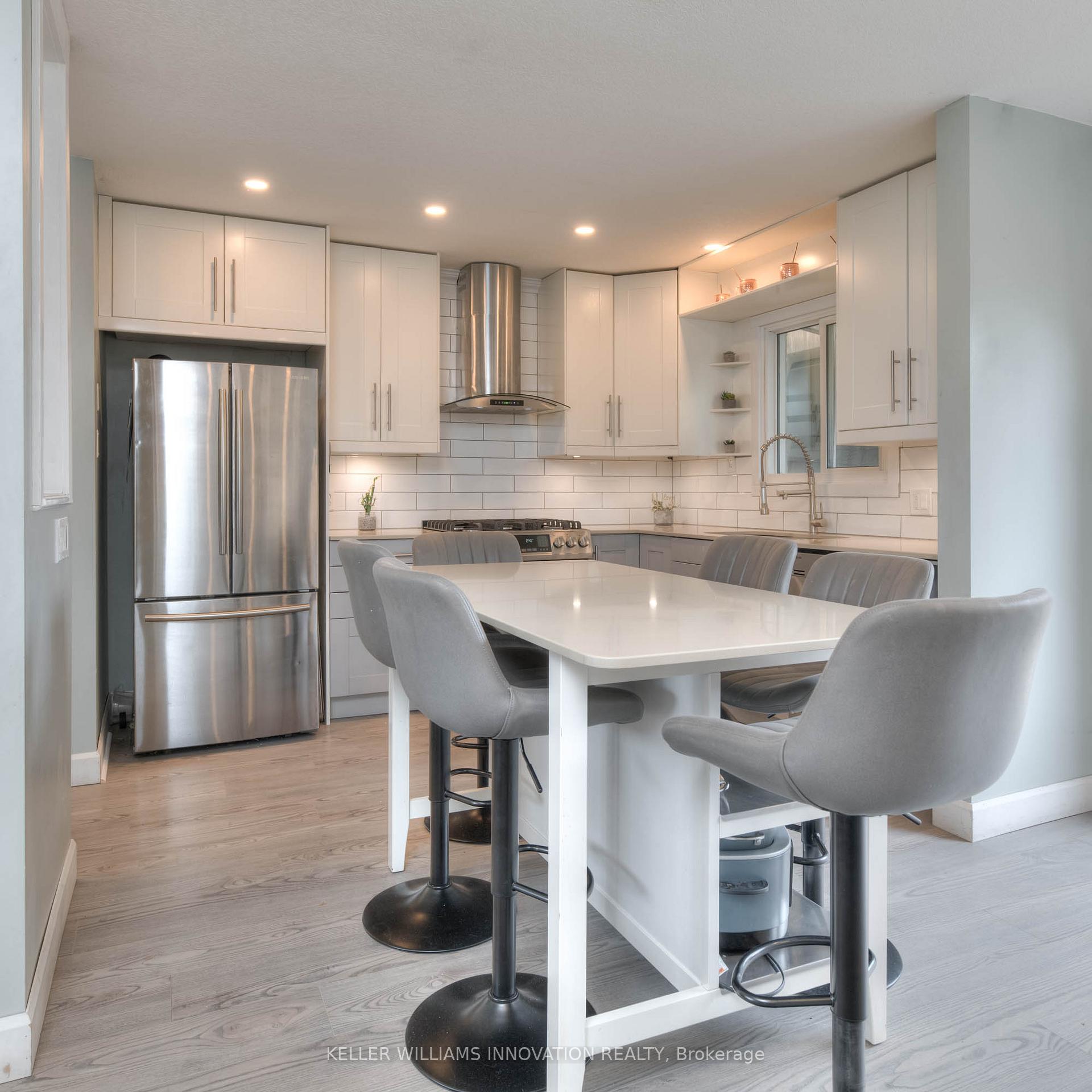 Photo 11 of 122 Breckenridge Drive, Kitchener — HOMEH