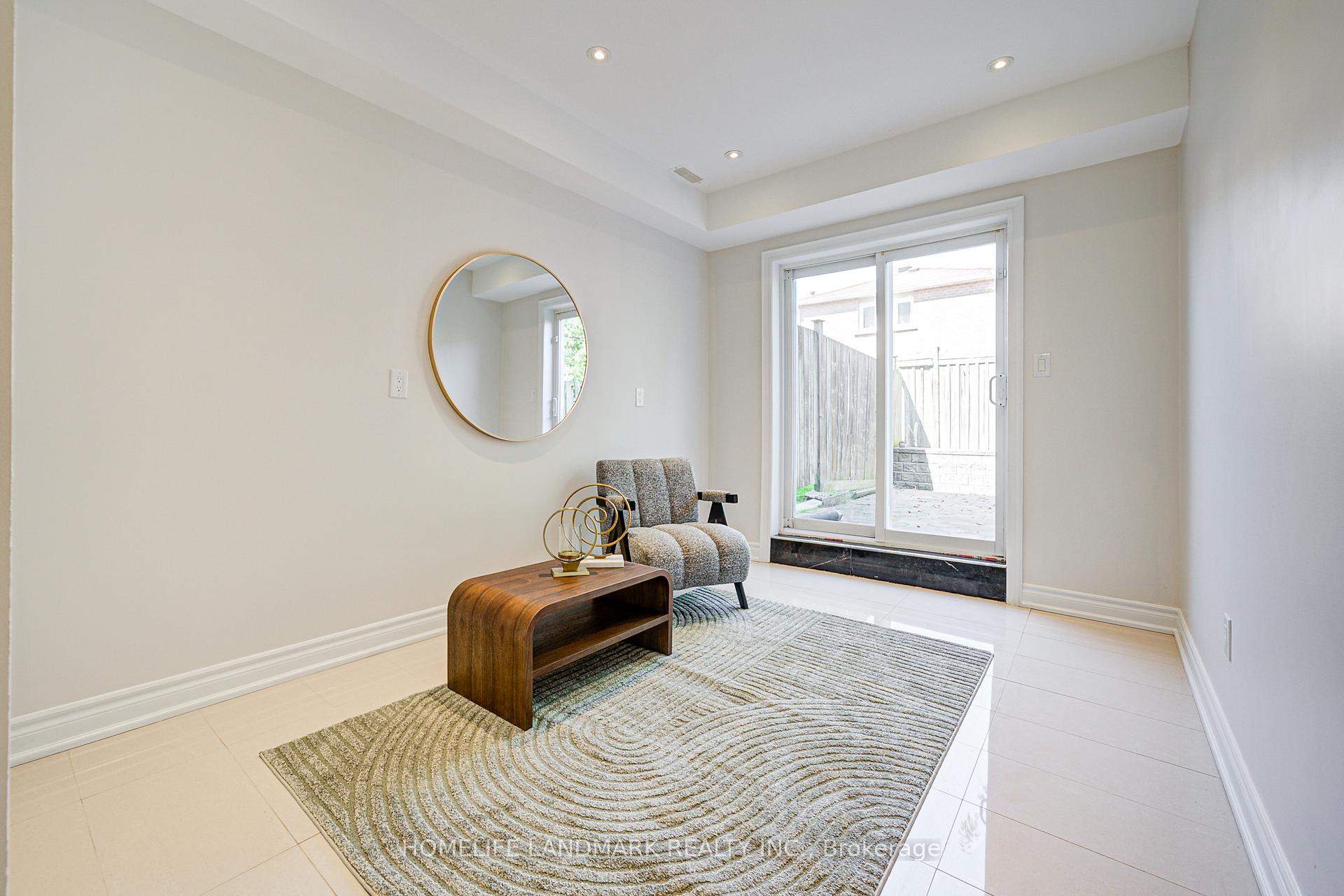Photo 11 of 24 Red Sea Way, Markham, Middlefield — HOMEH
