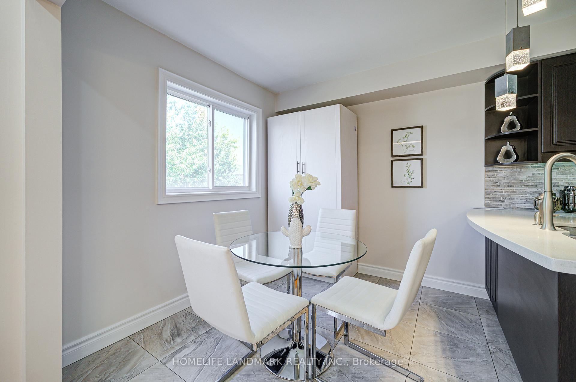 Photo 20 of 24 Red Sea Way, Markham, Middlefield — HOMEH
