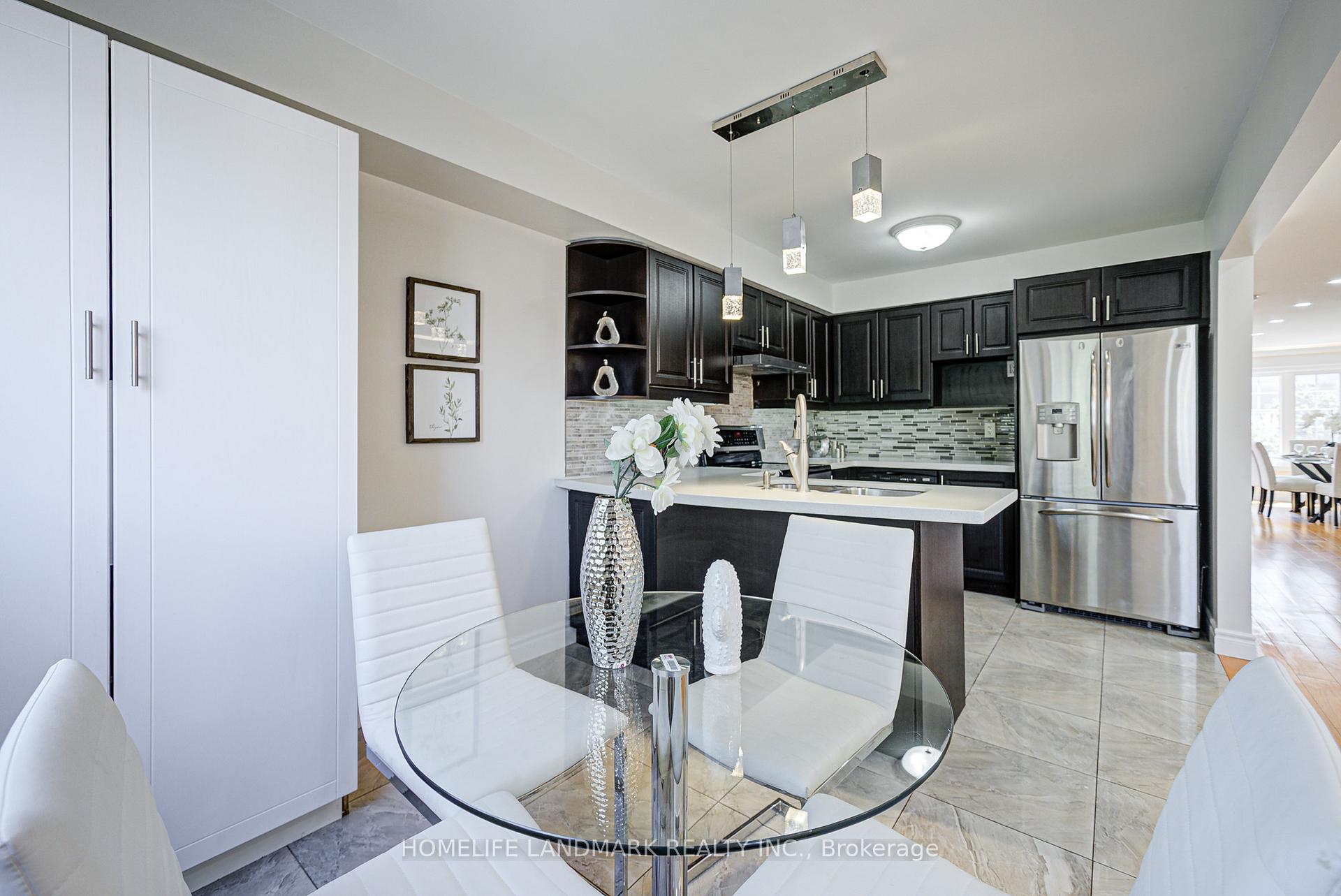 Photo 21 of 24 Red Sea Way, Markham, Middlefield — HOMEH
