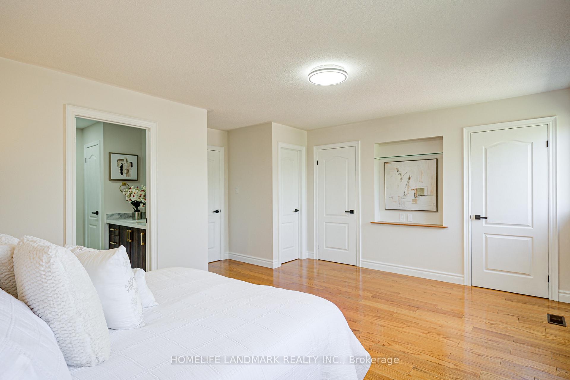 Photo 42 of 24 Red Sea Way, Markham, Middlefield — HOMEH