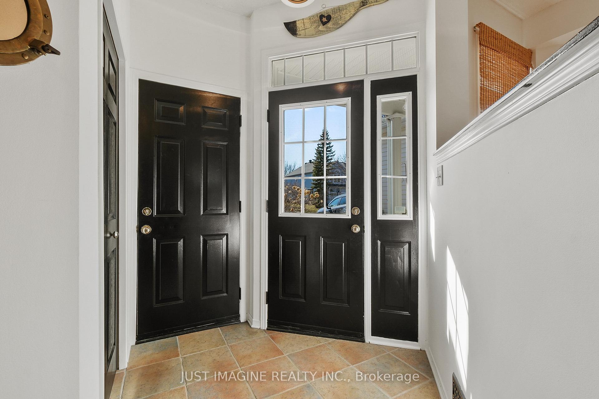 Photo 4 of 57 Hemlo Crescent, Ottawa, Kanata - Kanata Lakes/Heritage Hills — HOMEH