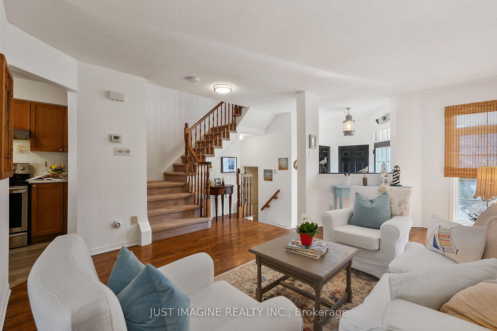 Photo 13 of 57 Hemlo Crescent, Ottawa, Kanata - Kanata Lakes/Heritage Hills — HOMEH