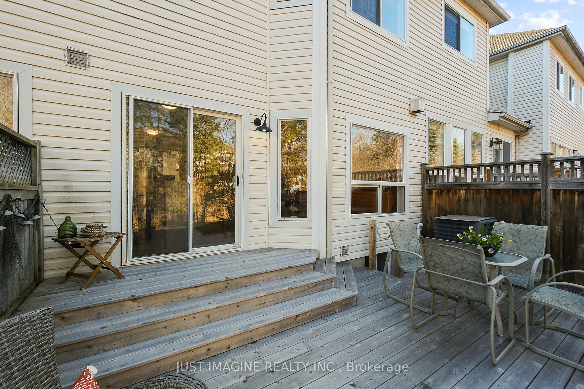 Photo 42 of 57 Hemlo Crescent, Ottawa, Kanata - Kanata Lakes/Heritage Hills — HOMEH