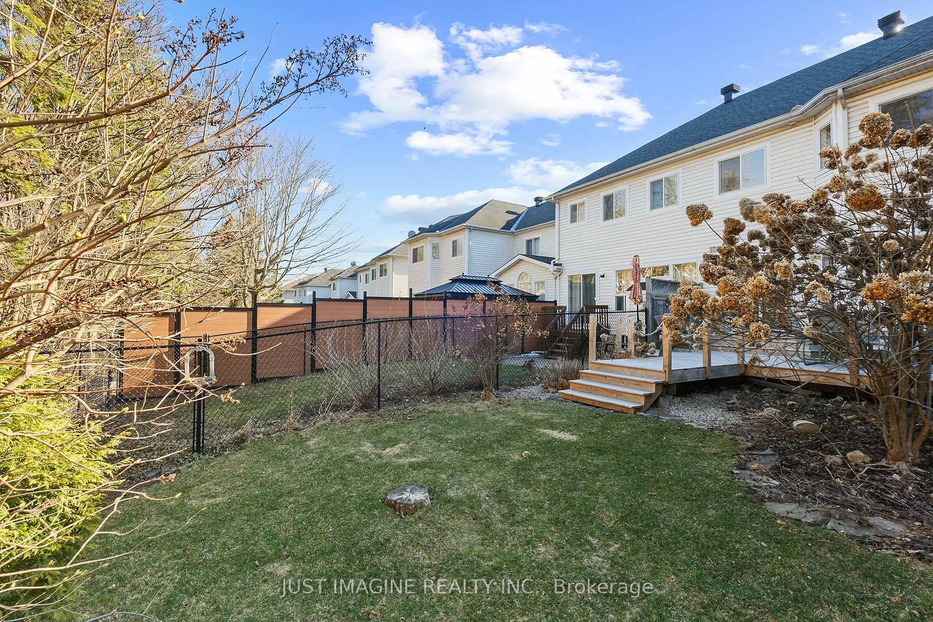 Photo 44 of 57 Hemlo Crescent, Ottawa, Kanata - Kanata Lakes/Heritage Hills — HOMEH
